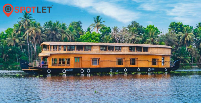 Houseboats in Alleppey